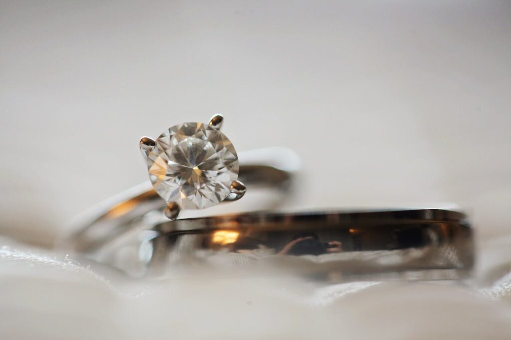Diamant Ring Schmuck Diamanten, Schmuck und mehr Edle Geschenkideen für Frauen