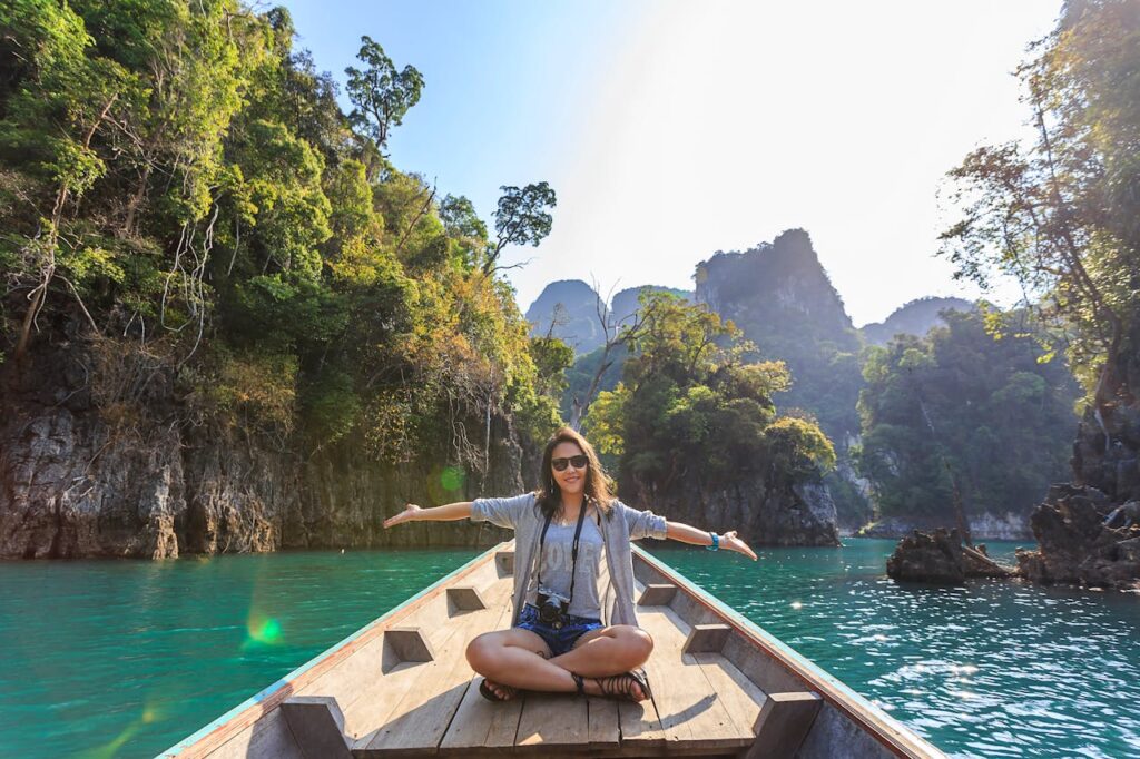 Reise Frau Urlaub Natur Geschenkideen für stilvolle Reisende